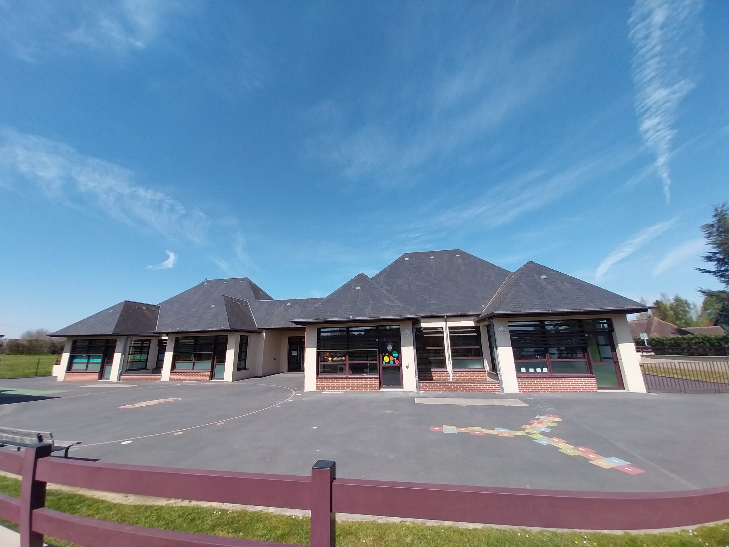 Photo de l'école de Moyaux
